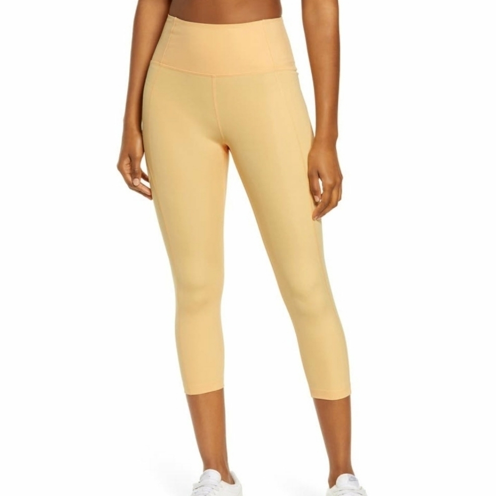 Girlfriend Collective High Waist Capri Legging
